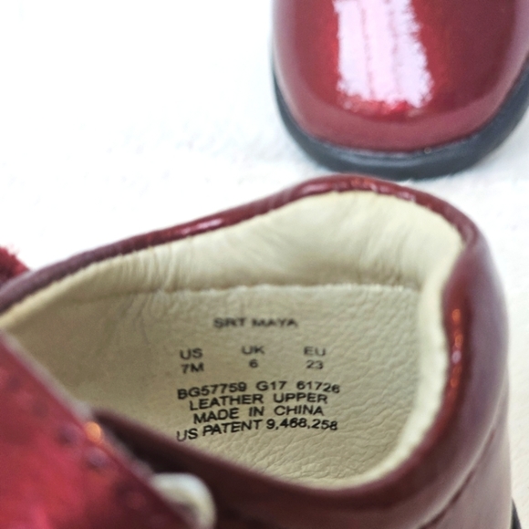 STRIDE RITE | Toddler Girl's Maya Mary Jane Flat, Metallic Burgundy - Picture 7 of 8